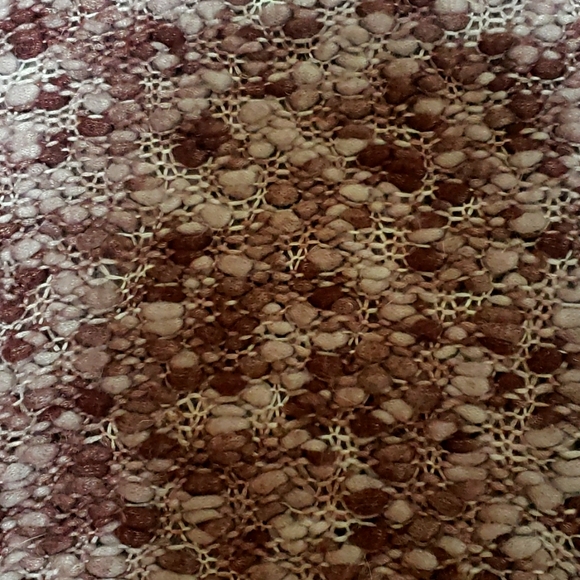 Hollister sweater - Picture 3 of 4